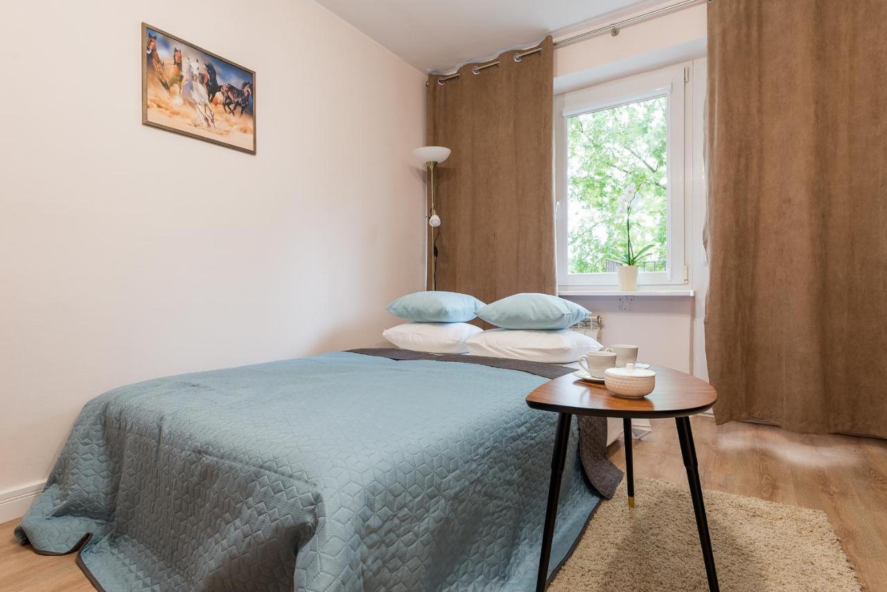 3 Bedroom Apartment Kasprzaka - P&O Serviced Apartments Варшава Экстерьер фото