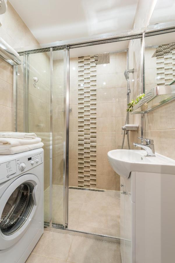 3 Bedroom Apartment Kasprzaka - P&O Serviced Apartments Варшава Экстерьер фото